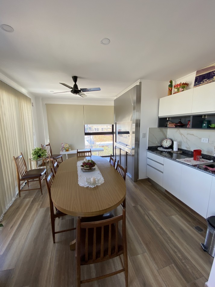 CASAS EN VENTA - EXCLUSIVA PROPIEDAD ZONA PLAZA SAENZ PEÑA