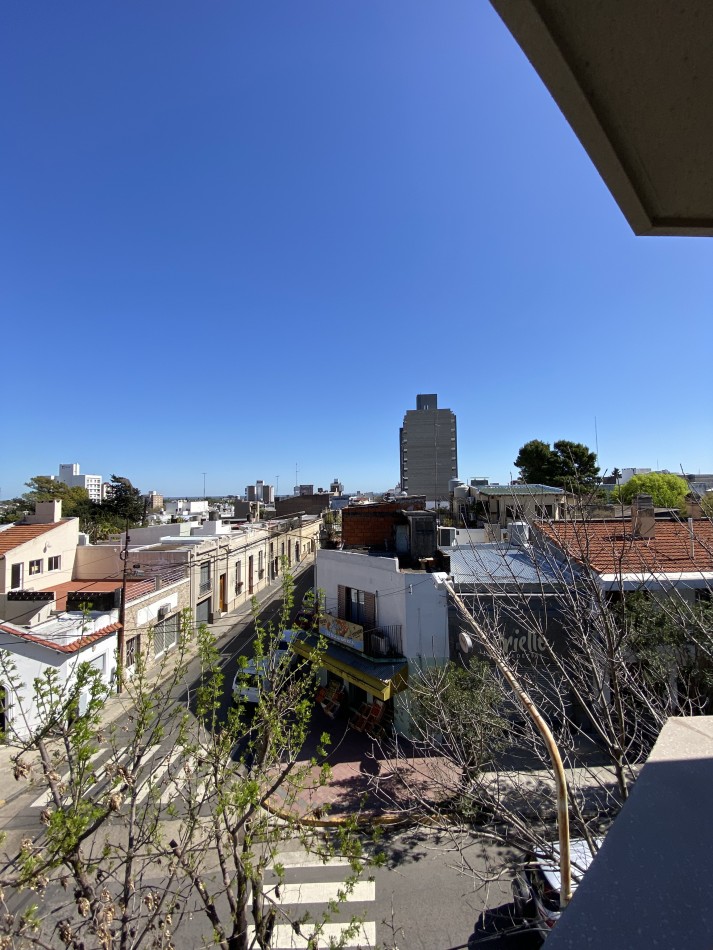 CASAS EN VENTA - EXCLUSIVA PROPIEDAD ZONA PLAZA SAENZ PEÑA