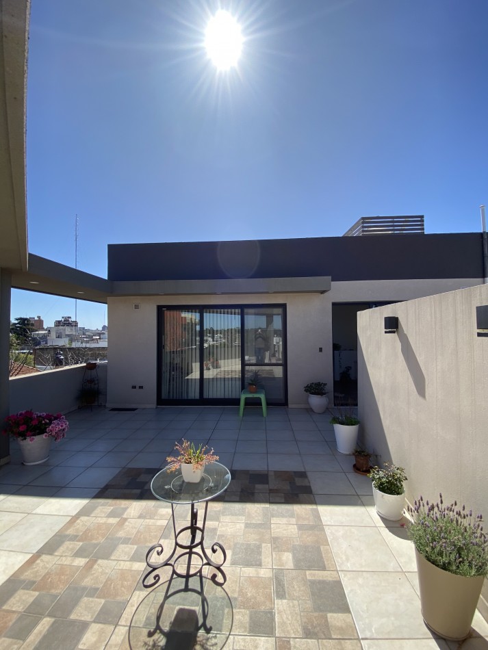 CASAS EN VENTA - EXCLUSIVA PROPIEDAD ZONA PLAZA SAENZ PEÑA