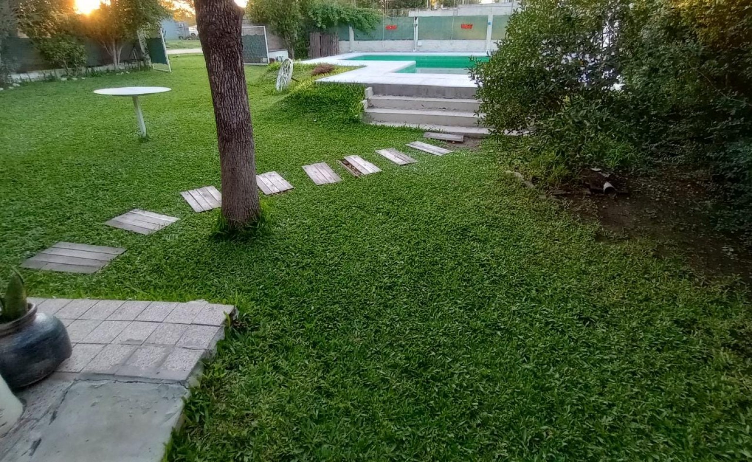 CASA QUINTA EN VENTA - SAUCE MONTRULL