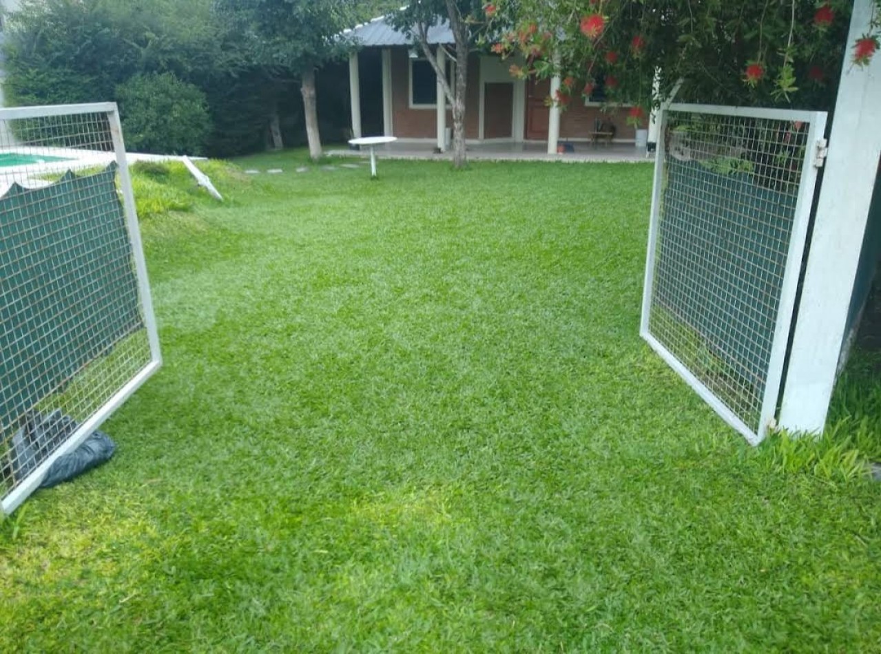 CASA QUINTA EN VENTA - SAUCE MONTRULL