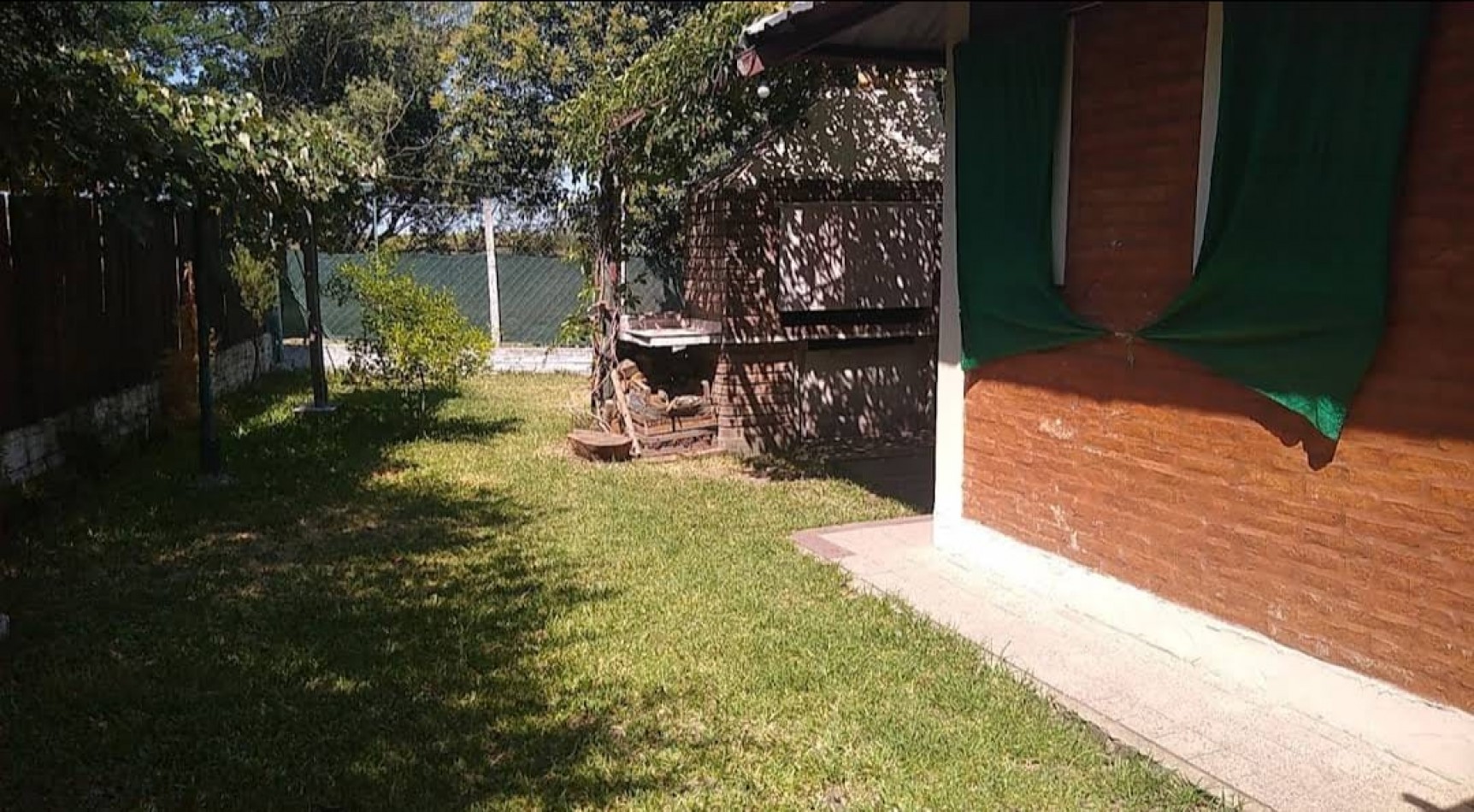 CASA QUINTA EN VENTA - SAUCE MONTRULL