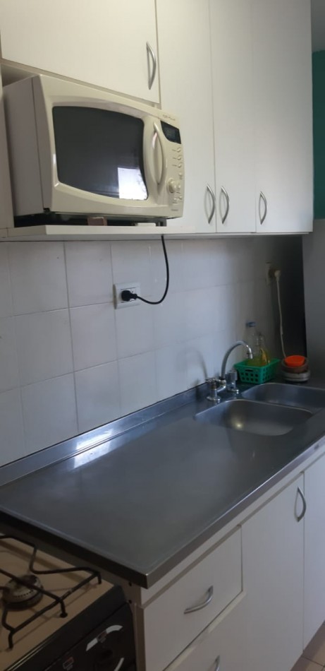 SE VENDE DEPARTAMENTO CENTRICO DE DOS DORMITORIOS