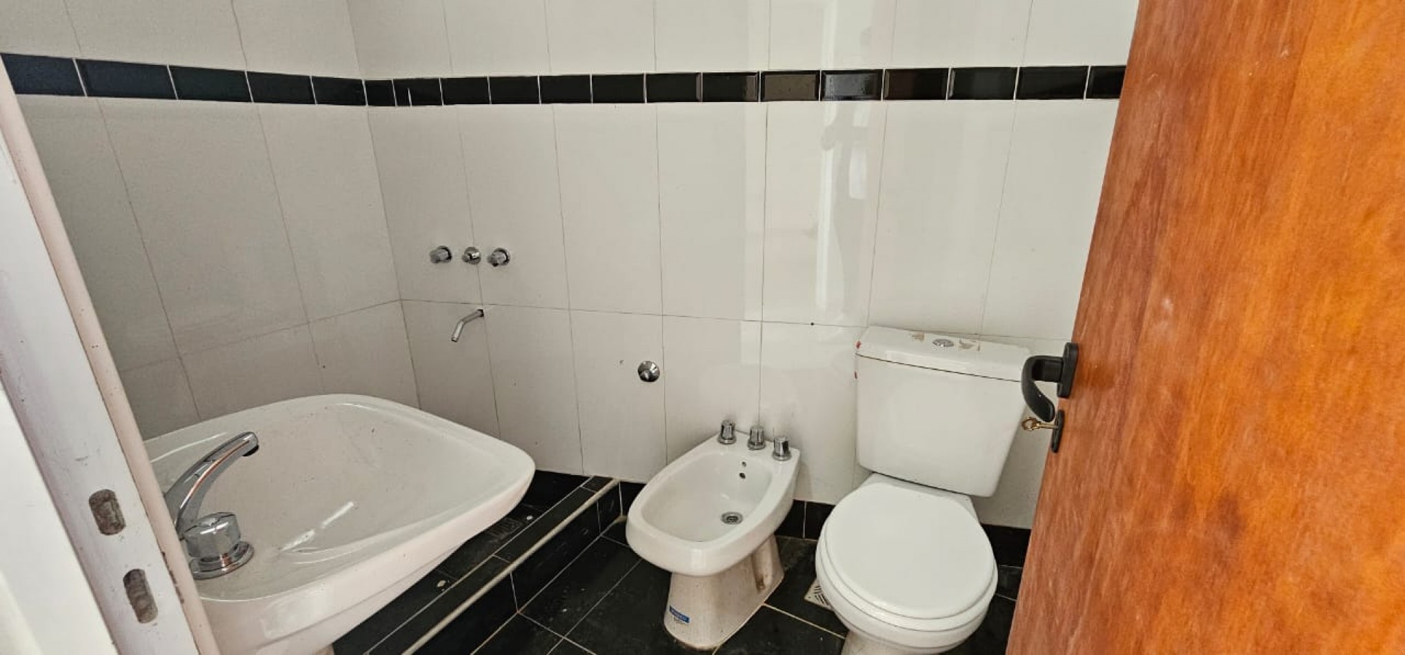 CASAS EN VENTA - OPORTUNIDAD DE INVERSION