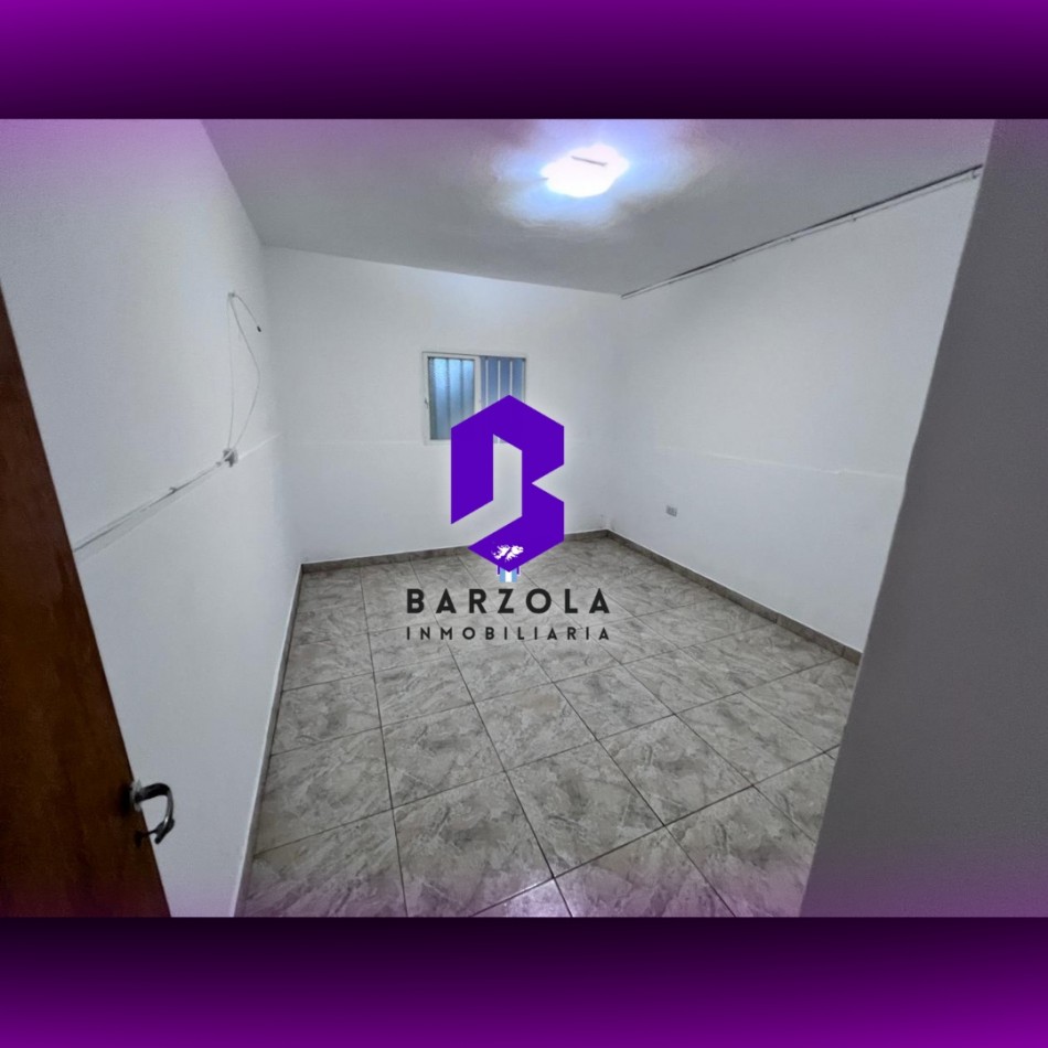 CASA EN VENTA- TRES DORMITORIOS