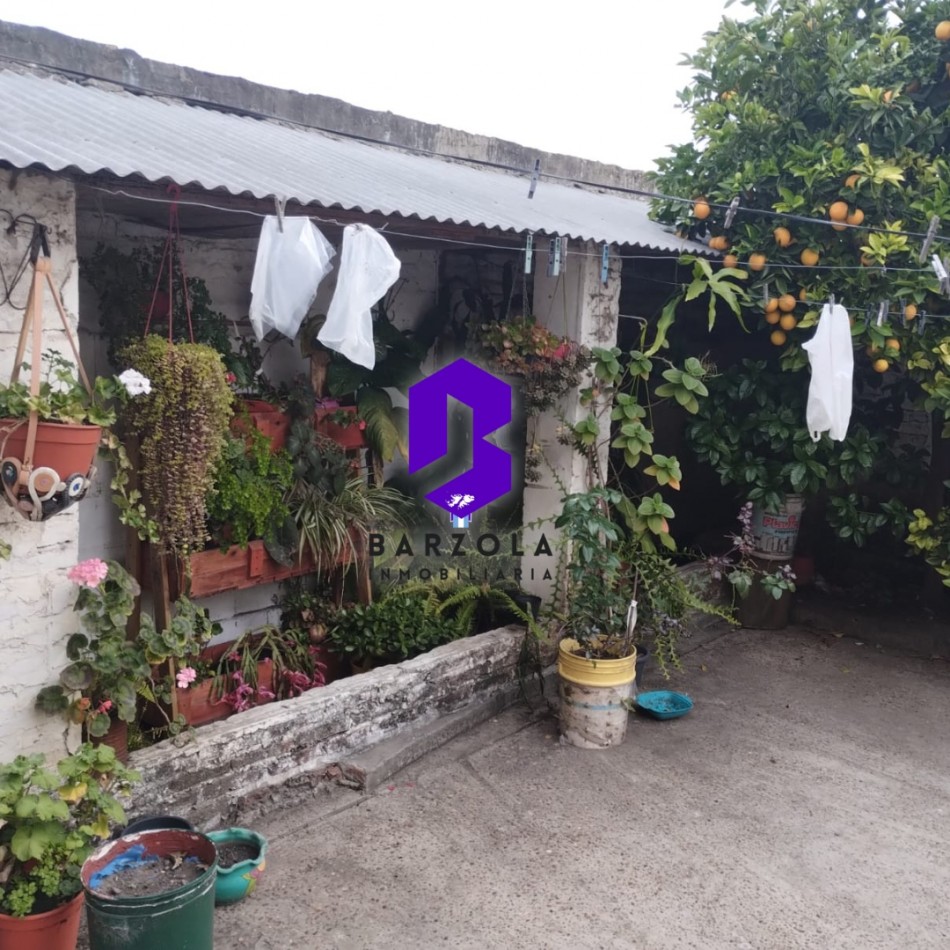 CASA INTERNA A LA VENTA 4D.